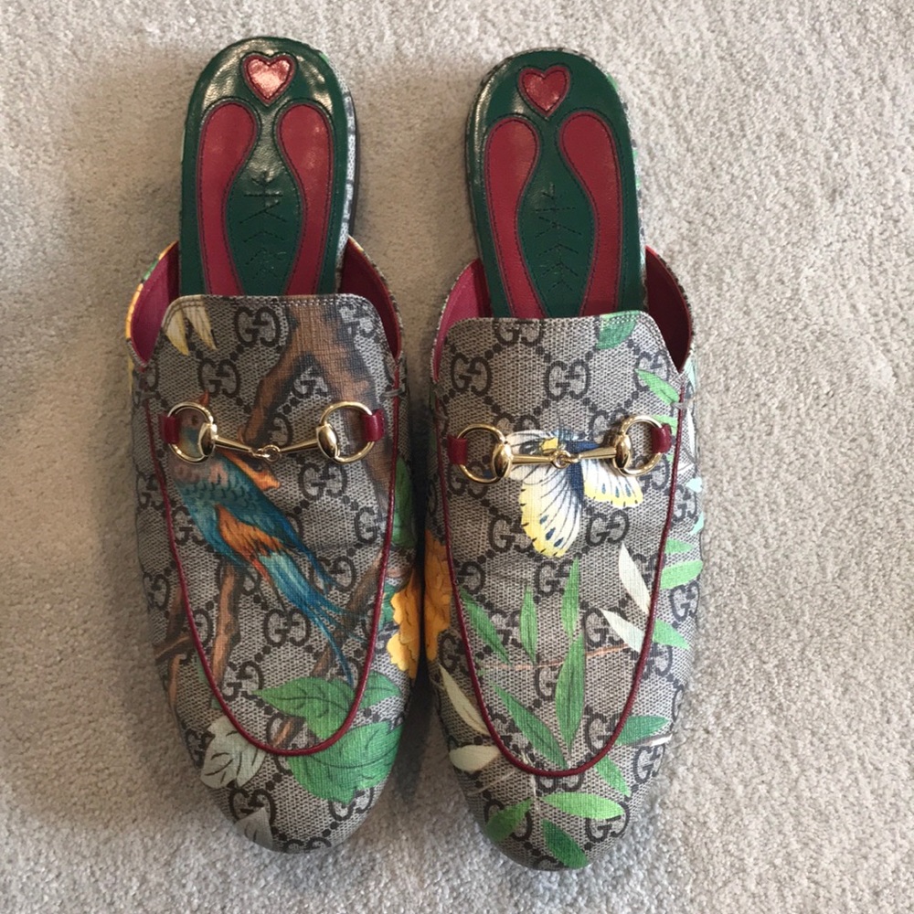 Gucci shoes with original packaging